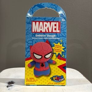 Marvel Dabblin Dough! Fidgee Fun Build your own Superhero! New!